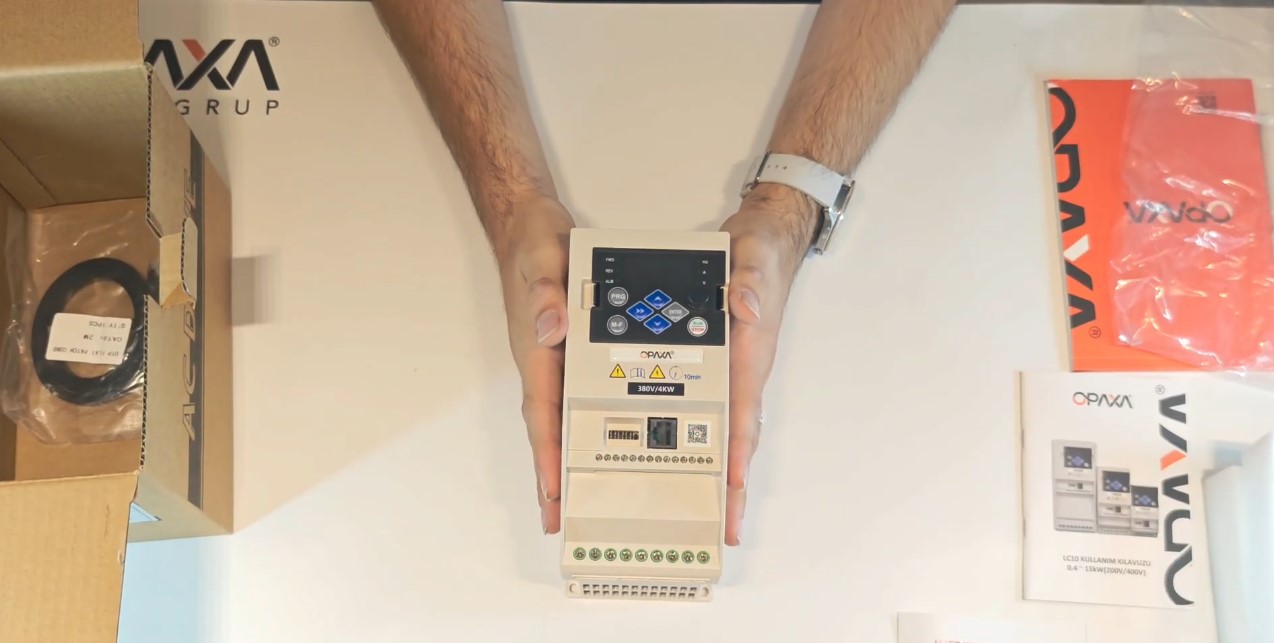 Opaxa LC10 Serisi İnverter Kutu Açılışı ve İnceleme | Yüksek Performanslı AC Motor Sürücü